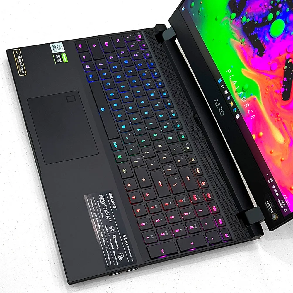 Aero 15 XC (i7-10875H, RTX 3070, 32GB, 512GB 512GB, 144Hz, 15-inch)