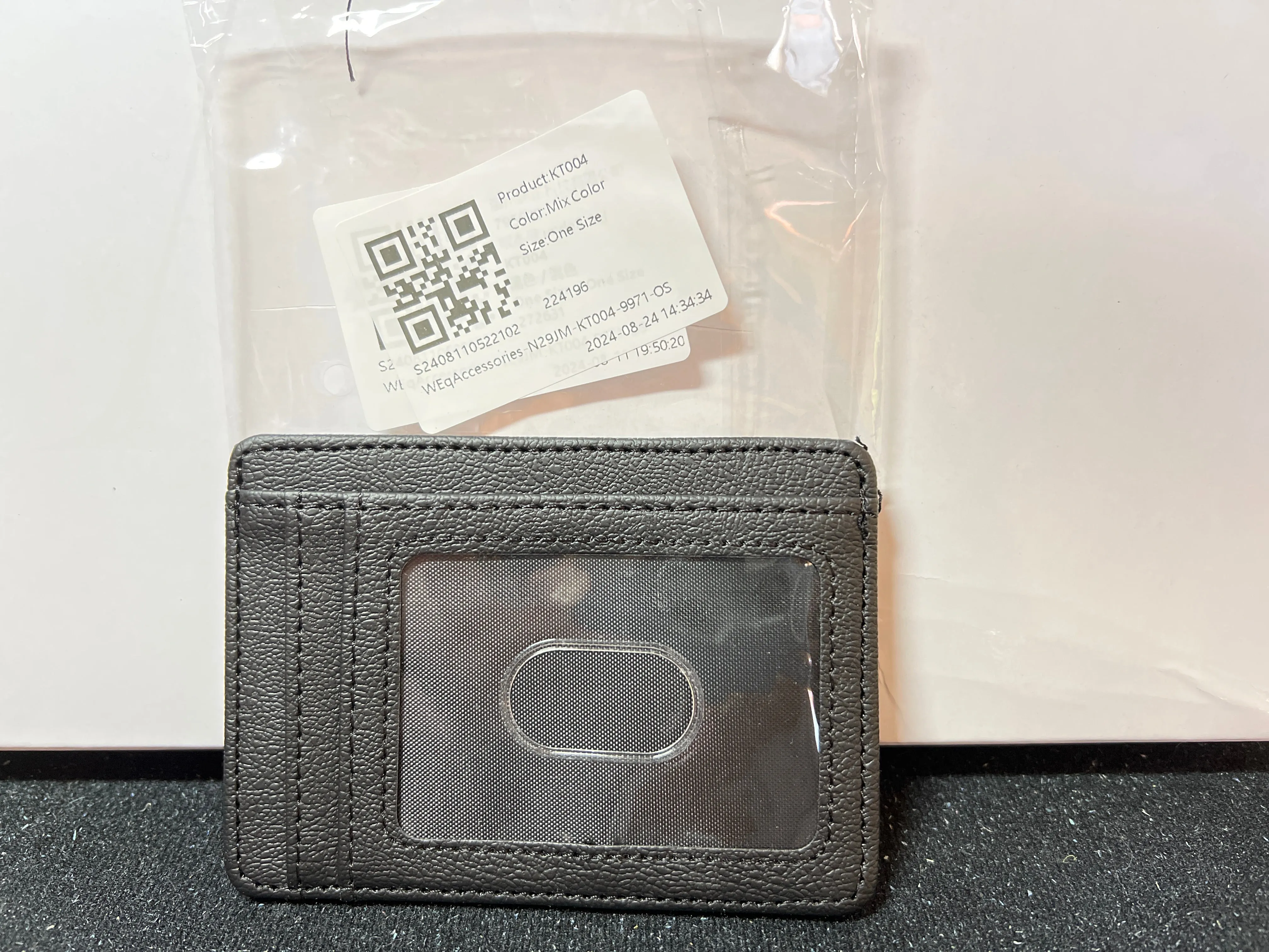 Black card case wallet w/ 7 slots and ID window  Mens