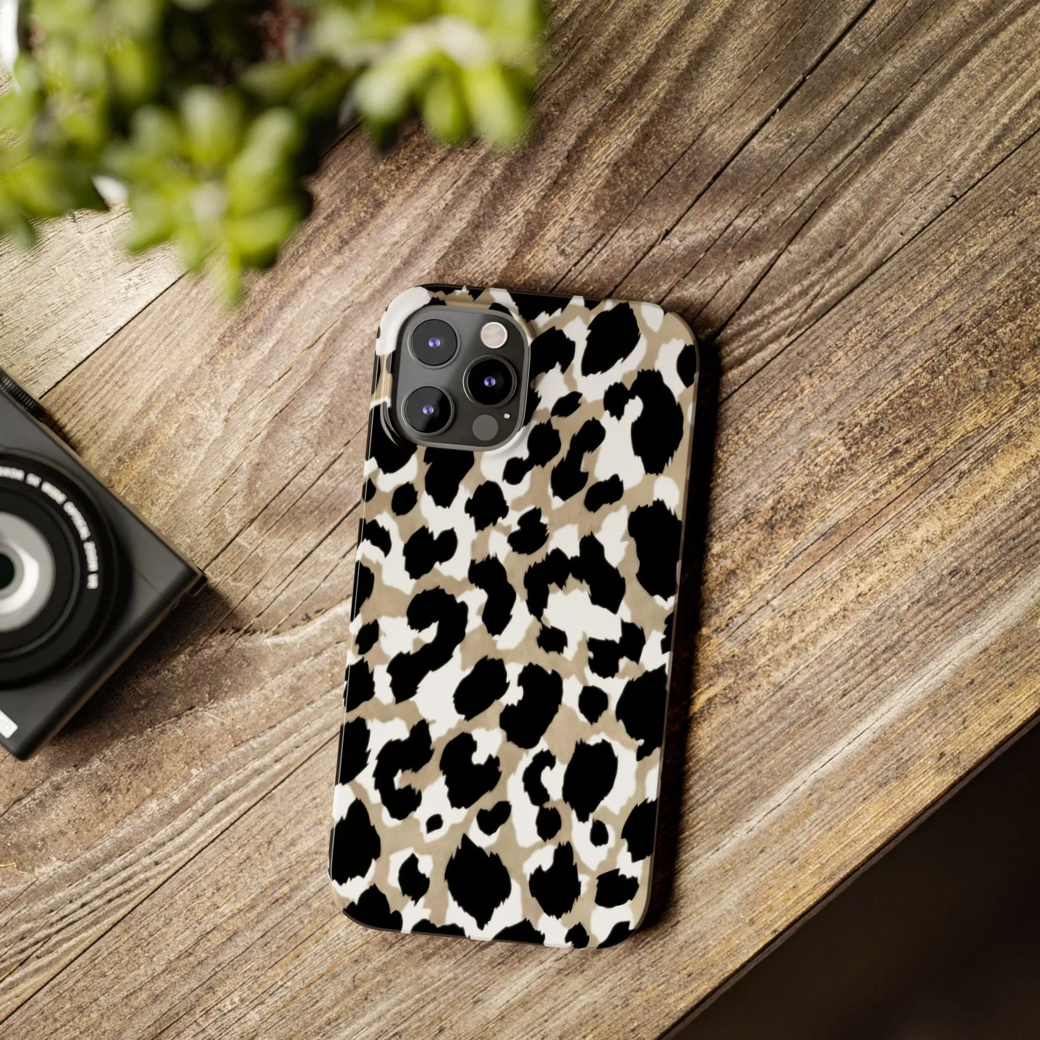 Savanna Noir Spots Slim iPhone Cases