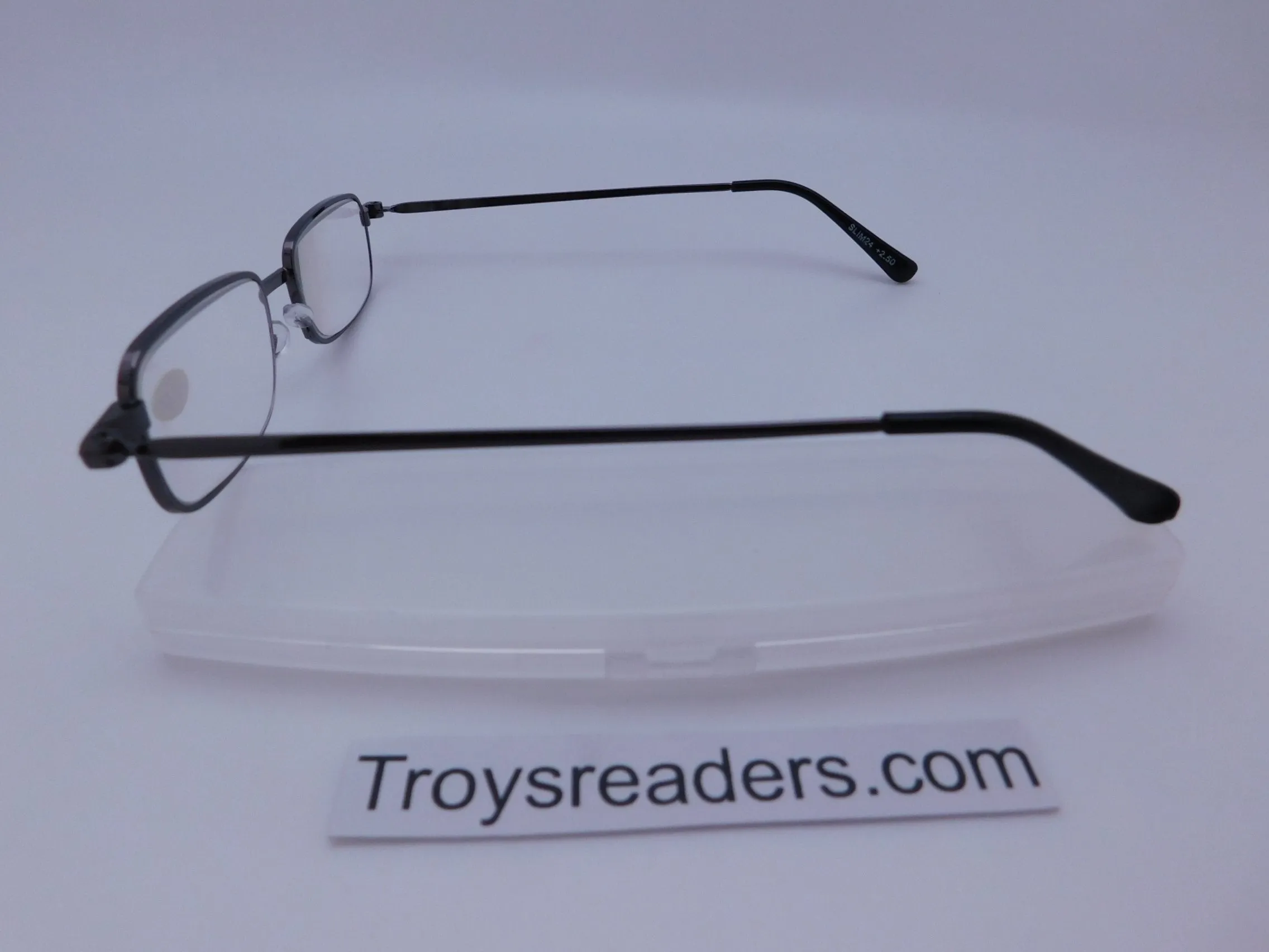 Very Slim Metal Readers In Four Colors