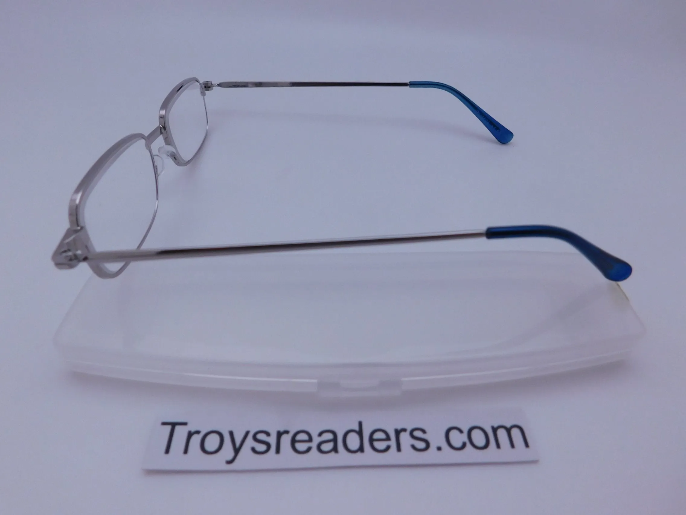 Very Slim Metal Readers In Four Colors